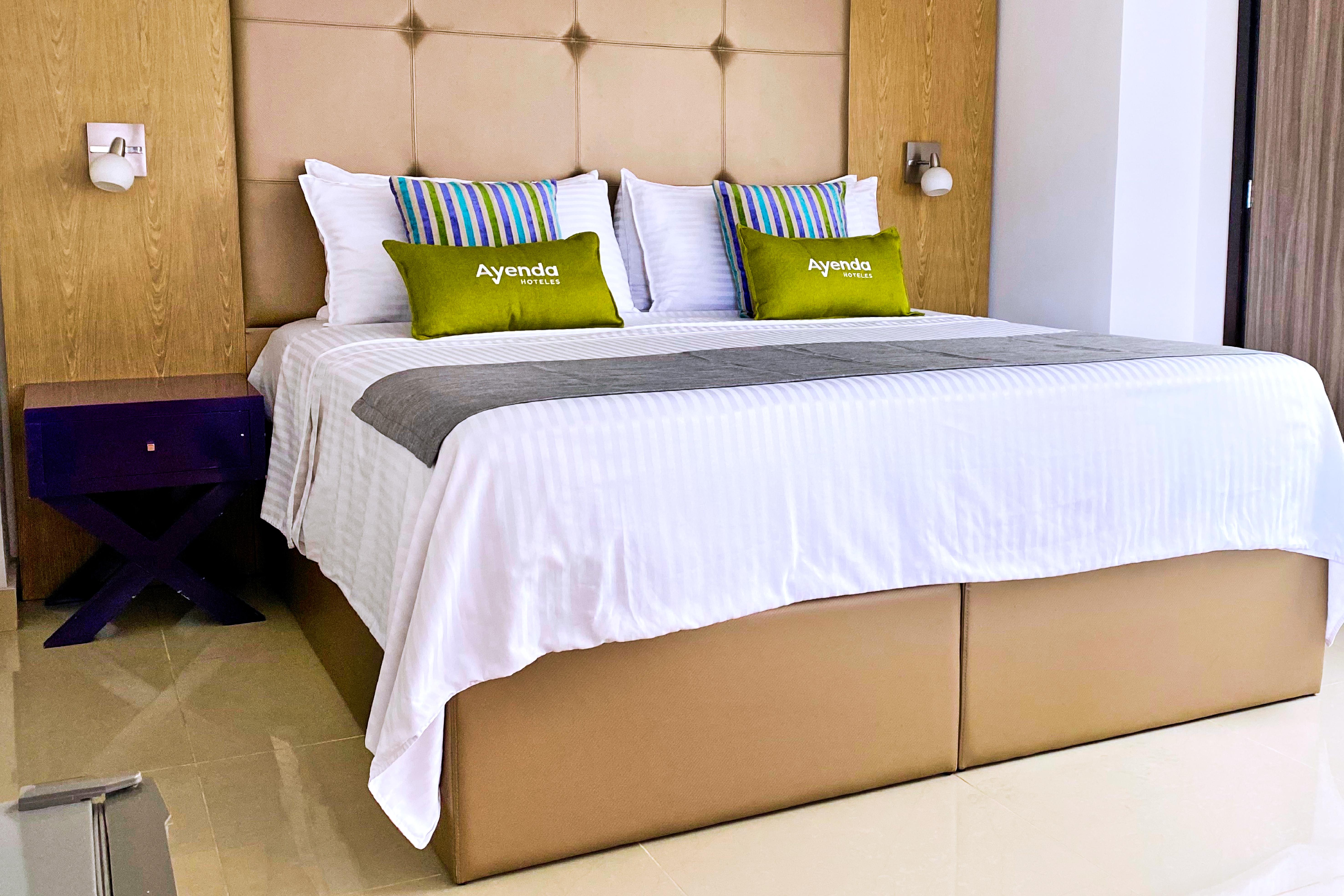 Ayenda 1136 Mh Hotel Pereira Buitenkant foto