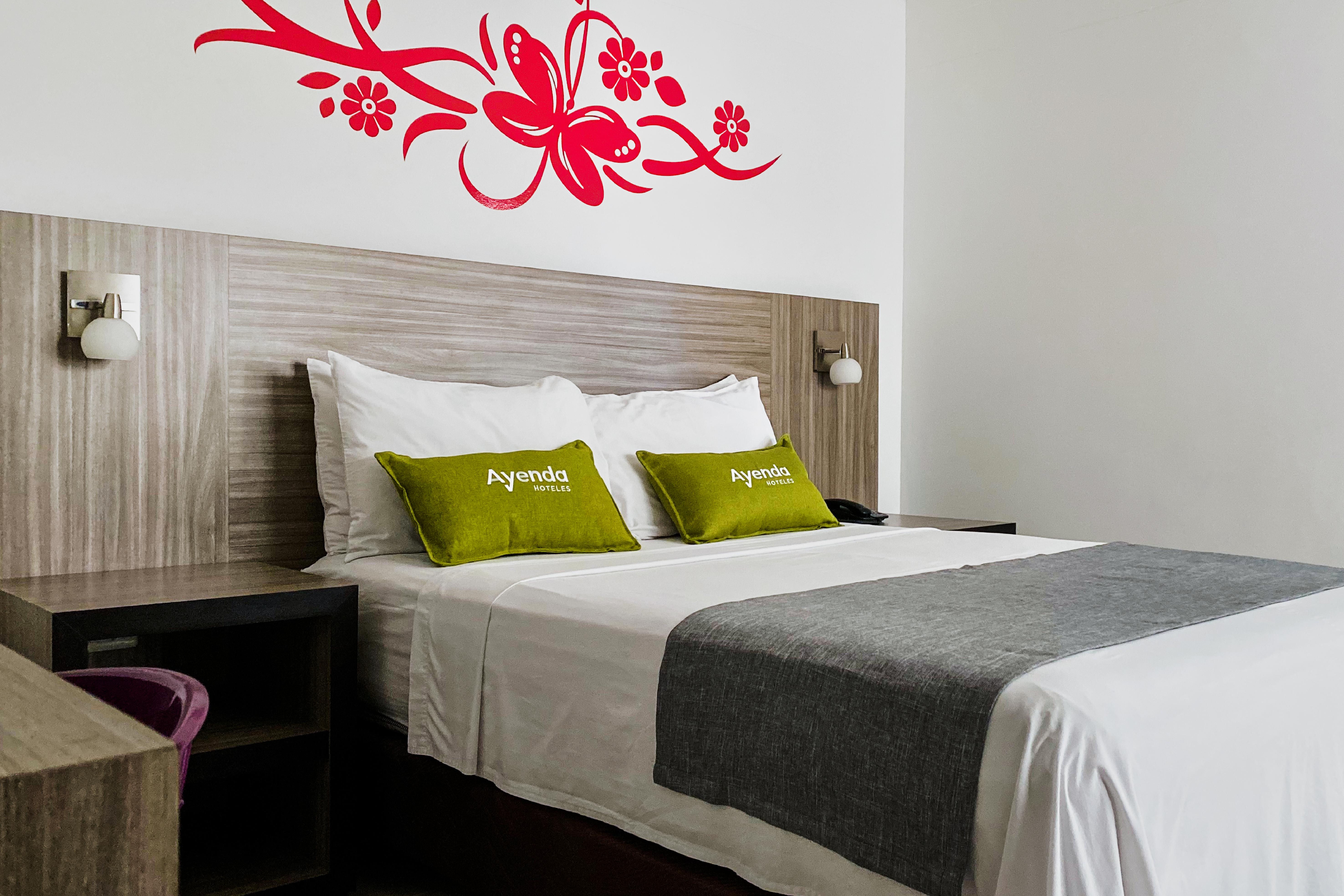 Ayenda 1136 Mh Hotel Pereira Buitenkant foto